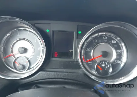 2014 Chrysler Town & Country Touring из США, поврежденный, VIN 2C4RC1BG8ER221244